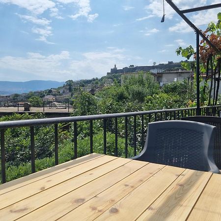Bed and Breakfast Tony'S Terrace Gjirokastra Zewnętrze zdjęcie
